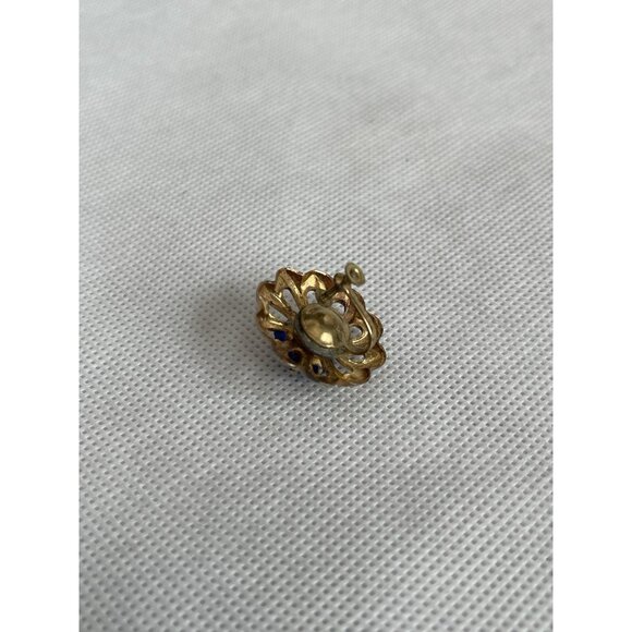 Vintage Gold-Tone Flower Screw Back Earrings with Blue Glass Rhinestones - Picture 4 of 5
